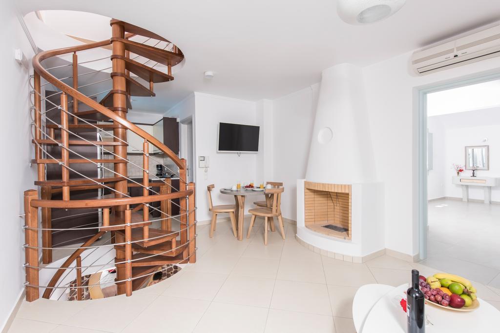 Kamári Secret Earth Villas - Santorini מראה חיצוני תמונה